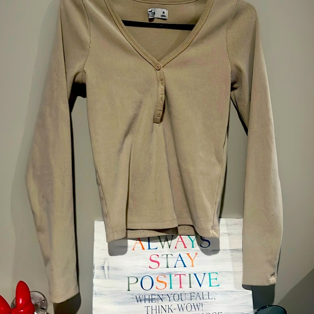 Hollister V-neck tan long sleeve shirt
